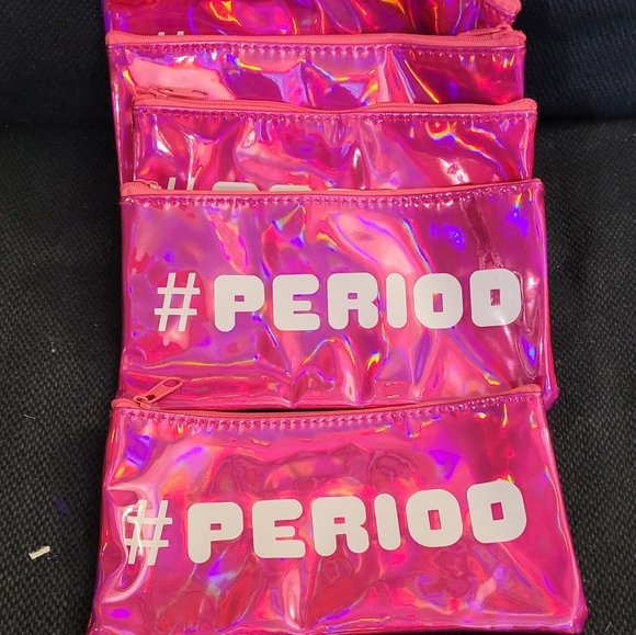 Metallic Makeup Purses - Picture 2 of 8